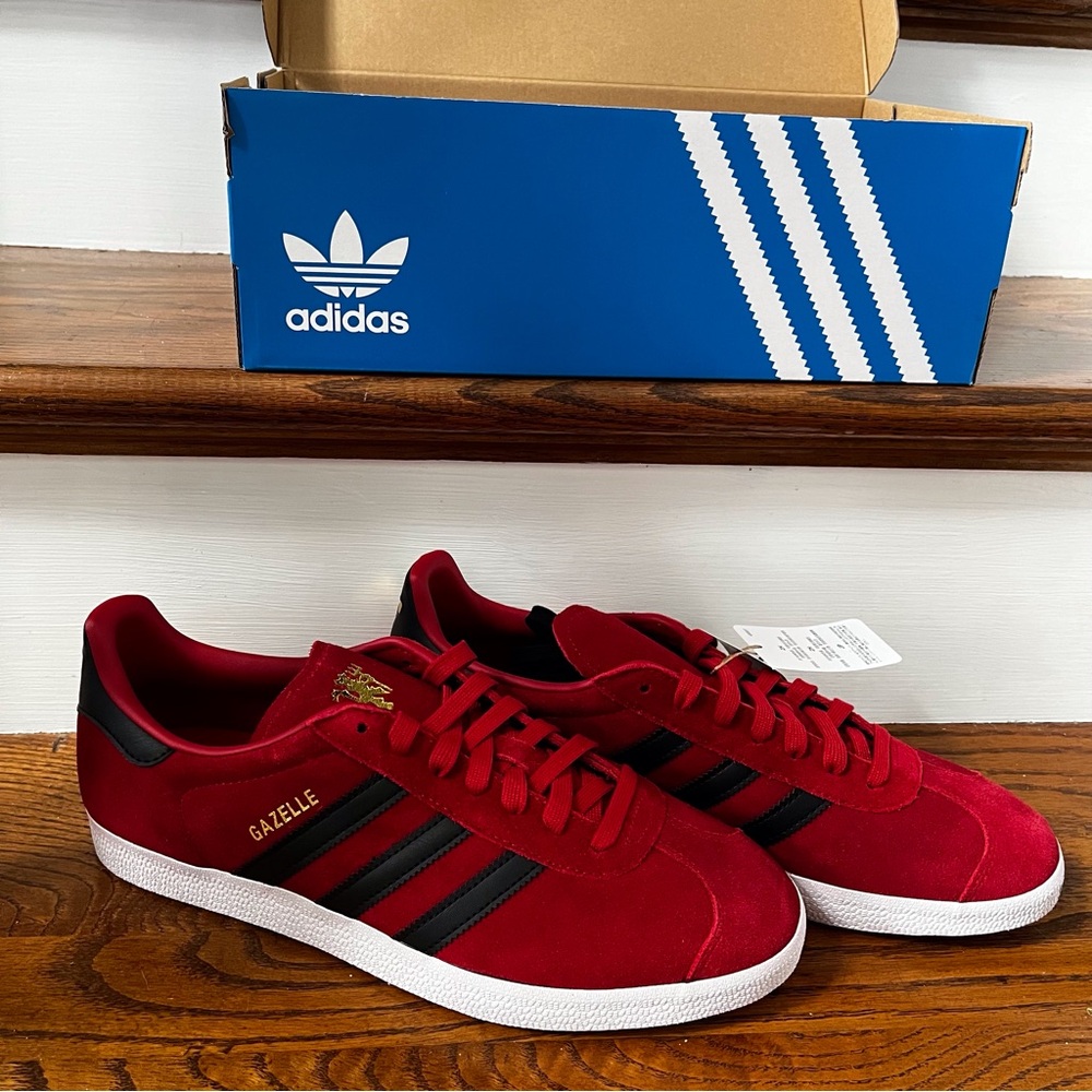 Adidas Gazelle Manchester United Low Cut Shoes New NIB Various Sizes